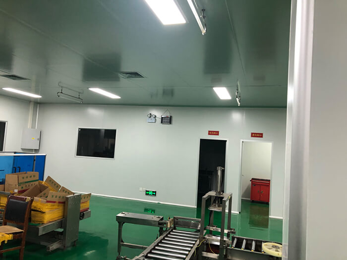 定制無(wú)塵車(chē)間解決方案的關(guān)鍵要素是什么？材質(zhì)、布局、功能等